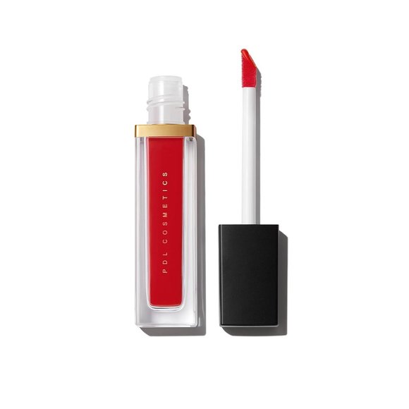 Women Brava Pigmented Smooth Matte Non-Transfer Hydrating Red Tone Lipstick - Picture 1 of 9